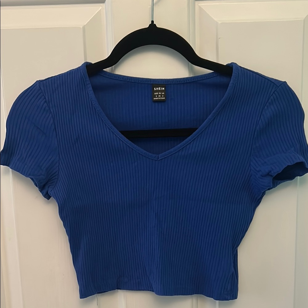 Blue Ribbed Cropped V-Neck T-Shirt